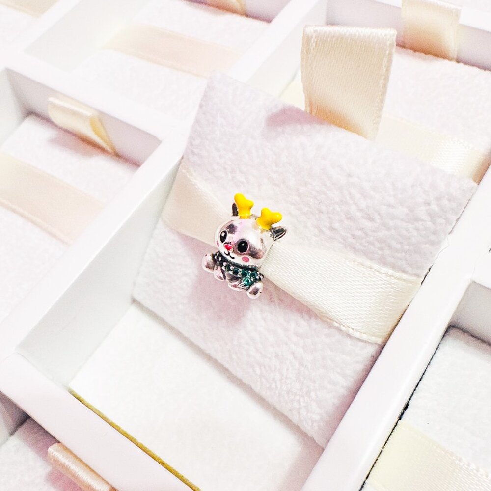 925 Sterling Silver Christmas Reindeer Charm Fits Pandora Bracelets And Bangles - Picture 7 of 8